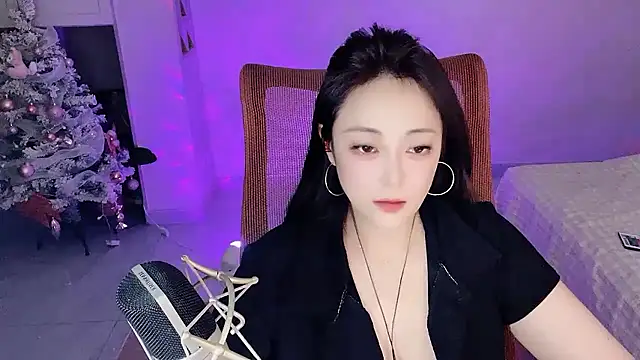 Daisy-77 live sex cam