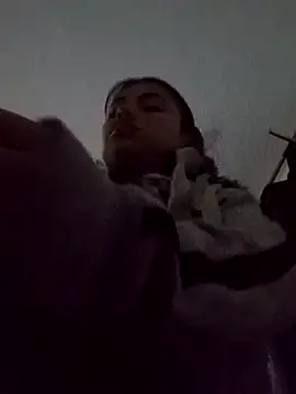 Naomy_Gomez_ live sex cam