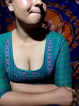 Hotcouple1100 live sex cam