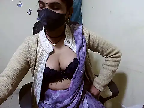 Shivani-Gupta's cam snapshot