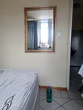 FitSelina66's cam snapshot