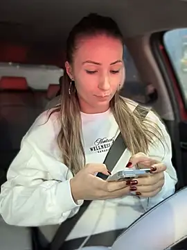 Wonder_Kari's cam snapshot