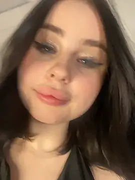 AliceLune's cam snapshot