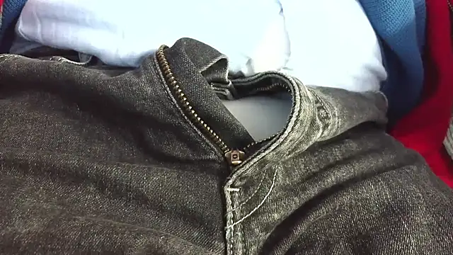 hairyandtiny's cam snapshot