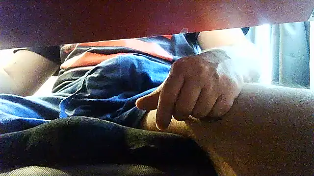 opreatiby's cam snapshot