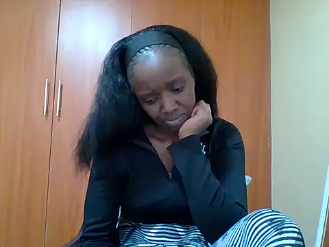 sexy_darleen23's cam snapshot