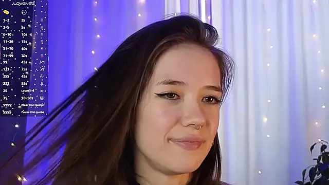 tinyanie live sex cam