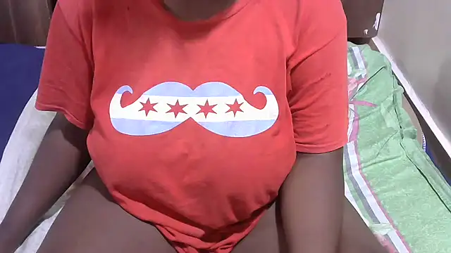 HoneyExtasyXo_'s cam snapshot