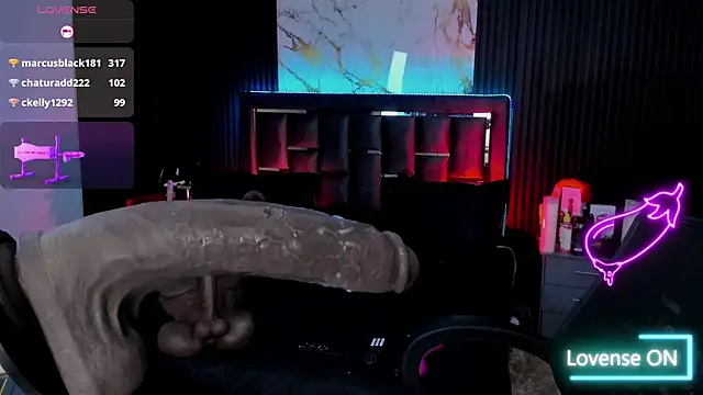 Issafoxx live sex cam