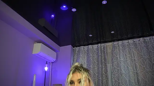 mandypeas's cam snapshot