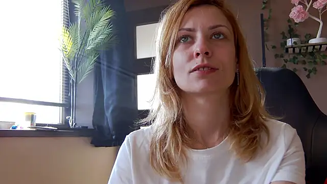 karo123421 live sex cam