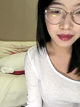 Nami-OP live sex cam