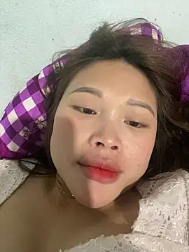 Emxinh123cute's cam snapshot