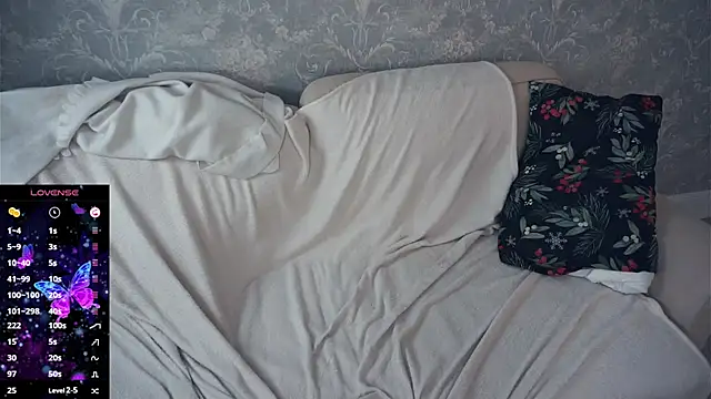 OdetteWitschi live sex cam