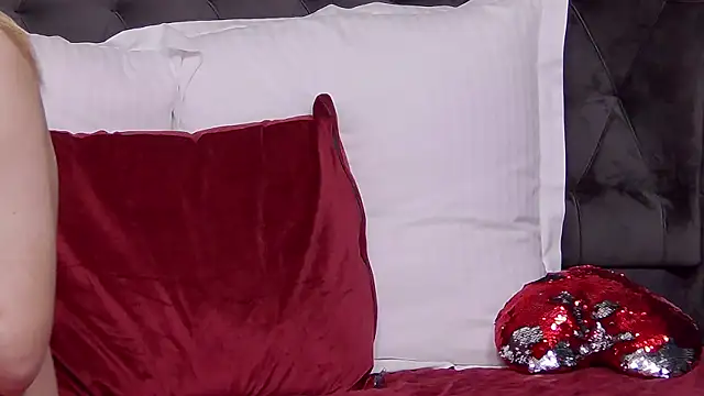 AnisiaConnor's cam snapshot