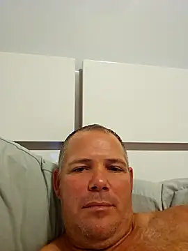 cubanitofeliz40 live sex cam