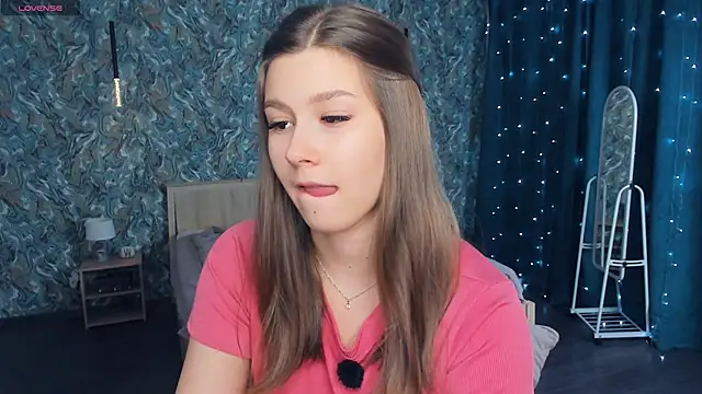 MondoNeko live sex cam