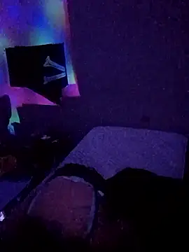 chaoticluvbug's cam snapshot