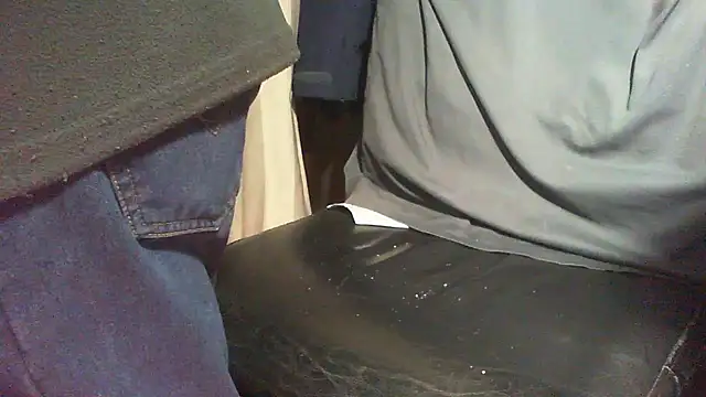 nonnomaturobisex live sex cam