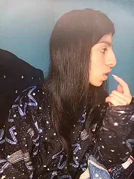 Ariell_Kieran's cam snapshot