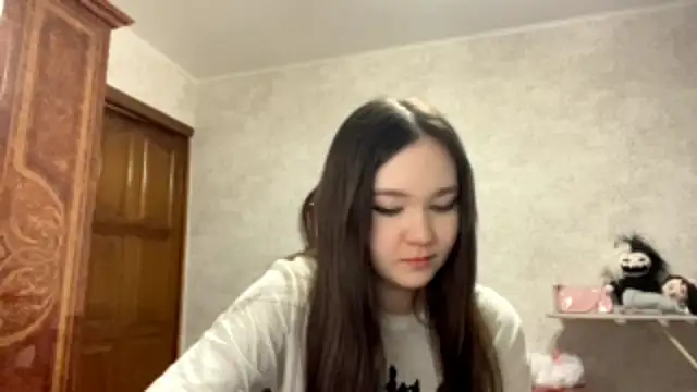 CrunchBerries's cam snapshot