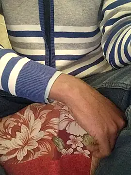 Playboy_xxx_69's cam snapshot