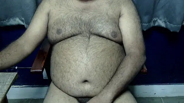 hairysubcub_70's cam snapshot