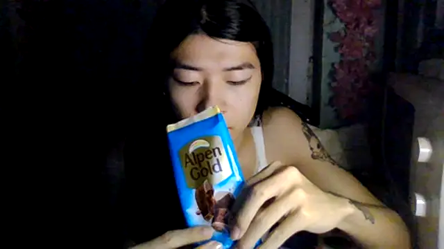 CarlyJoy live sex cam