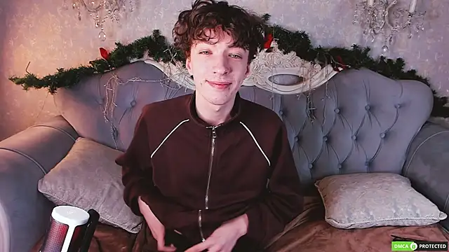 TrevorBenson's cam snapshot