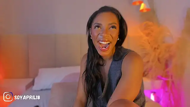 aprilebony_'s cam snapshot