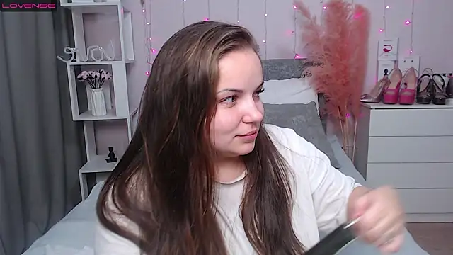 Crazyy_girl_ live sex cam