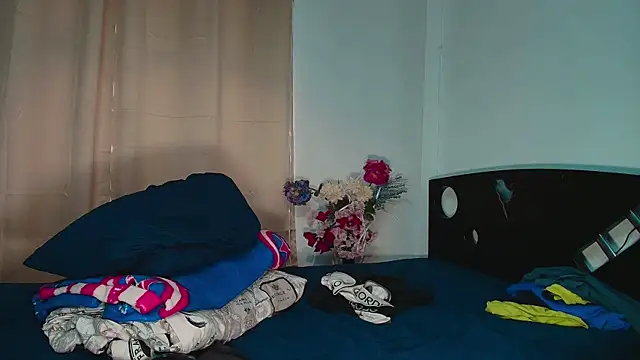 LucasGaeel live sex cam