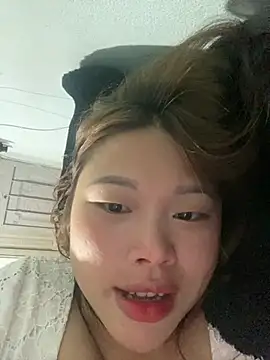 Emxinh123cute's cam snapshot