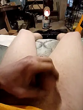 Hardon4yoursex's cam snapshot