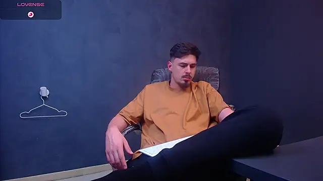 EnzoRace's cam snapshot