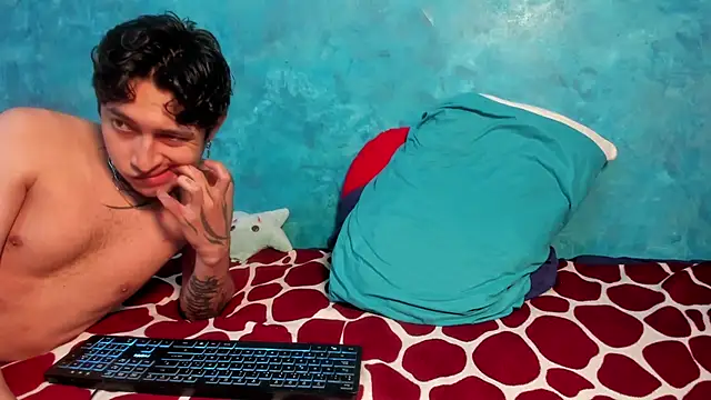 Sky_Wild's cam snapshot