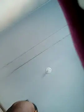 MichelyMaia live sex cam