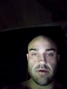 BulbasaurIsmettv's cam snapshot