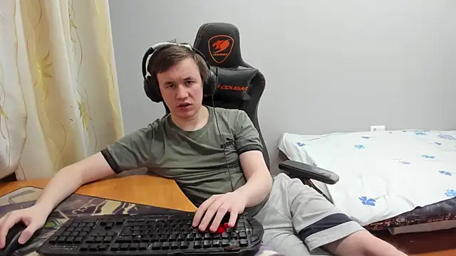 iliaskrislove live sex cam