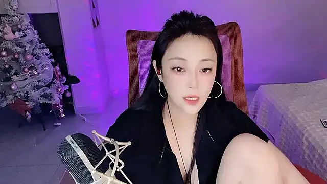 Daisy-77 live sex cam