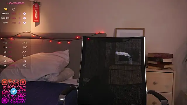 MegganKinson live sex cam