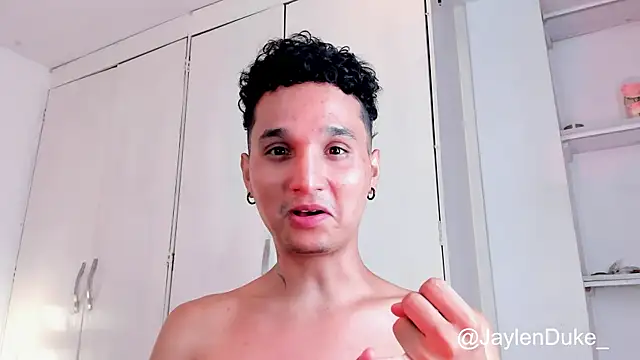 jaylen_and_duke's cam snapshot