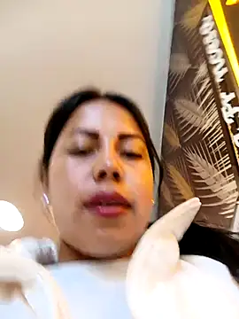 _andrea30 live sex cam