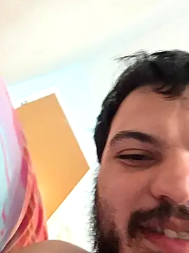 Chneor28 live sex cam