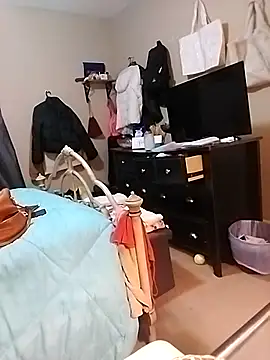 ClassyCrickette live sex cam