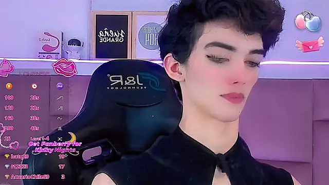 Baby_FenixTS's cam snapshot