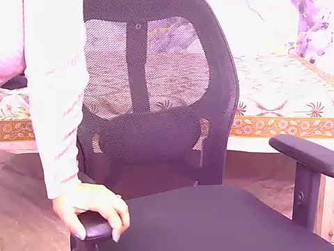 Its-ishikaa live sex cam