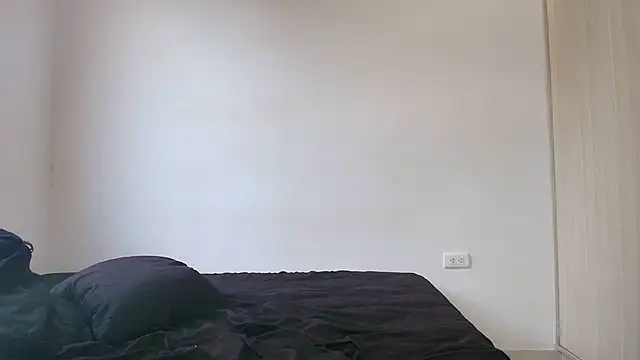 Demian-melany live sex cam