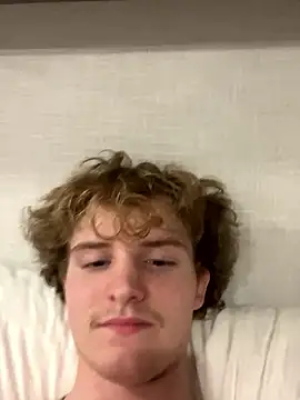 GravyTrain42 live sex cam