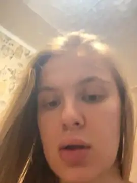 _OliviaSoft_'s cam snapshot